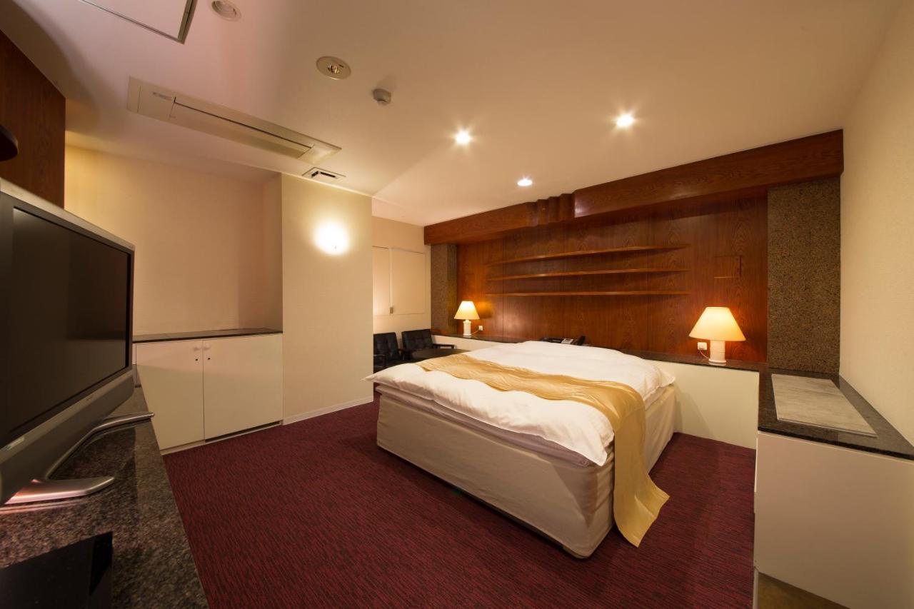 Hotel Beni East (Adults Only) Οσάκα Εξωτερικό φωτογραφία