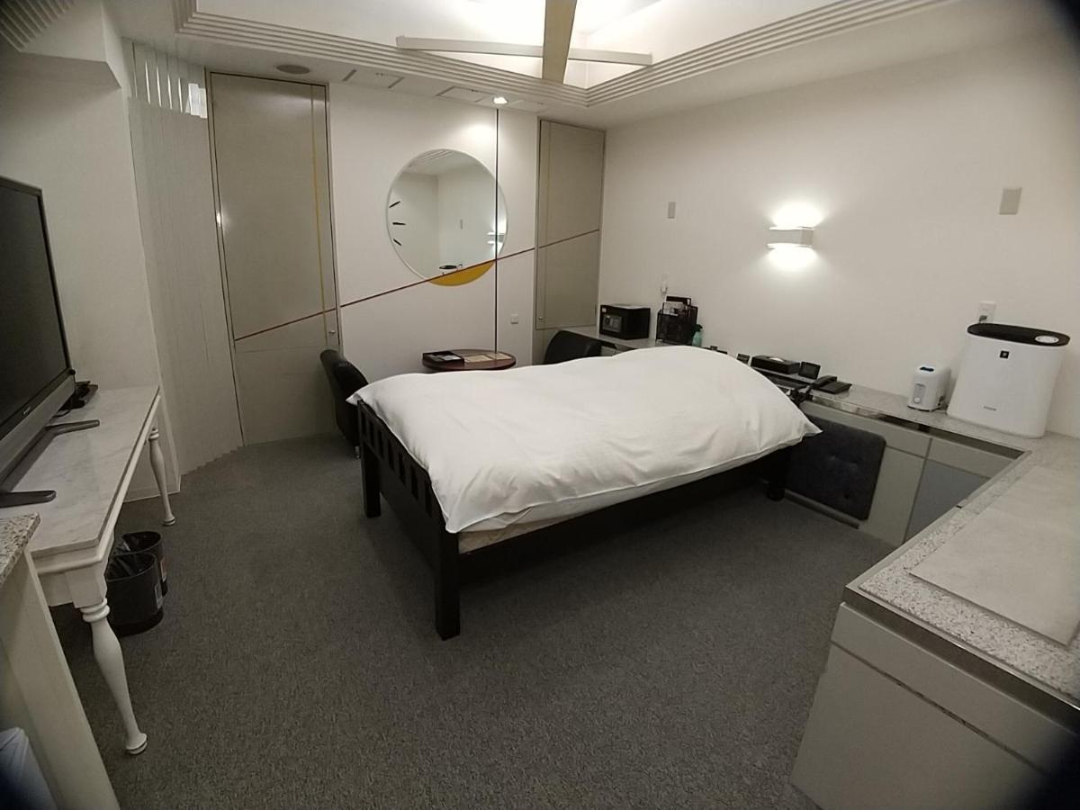 Hotel Beni East (Adults Only) Οσάκα Εξωτερικό φωτογραφία