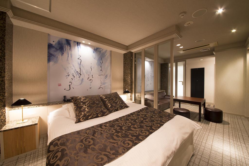 Hotel Beni East (Adults Only) Οσάκα Δωμάτιο φωτογραφία