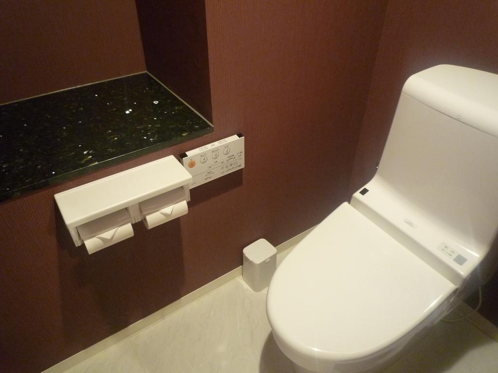 Hotel Beni East (Adults Only) Οσάκα Εξωτερικό φωτογραφία