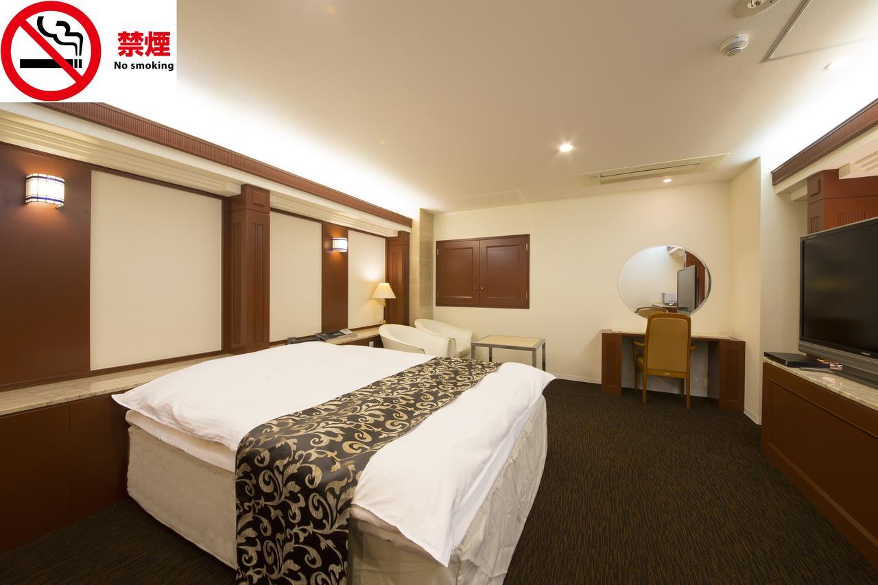 Hotel Beni East (Adults Only) Οσάκα Εξωτερικό φωτογραφία